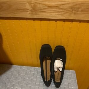 Women’s shoes